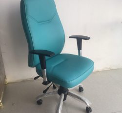 تعمیر انواع صندلی  گردان  اداری  و آرایشگری  تون