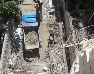حمل نخاله و تخریب ساختمان اعم از خاکبرداری گودبرداری دستی . ماشینی در مشهد و قاسم آباد