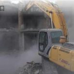 تخریب ساختمان وخاکبرداری برادران باپروانه کار در مشهد