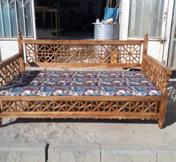 تولید و فروش تخت و مبلمان سنتی در همدان