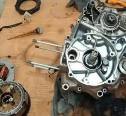 فروش قطعات و تعمیرات موتور سیکلت دو زمانه و چهار زمانه در الشتر – لرستان
