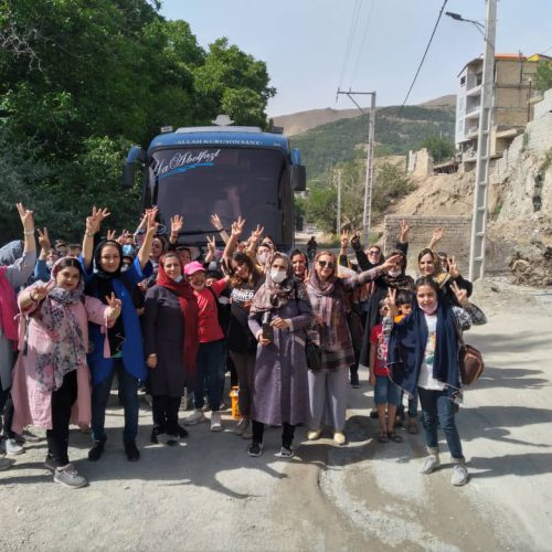 برگزاری تورهای داخلی و خارجی و جشن بانوان در اصفهان