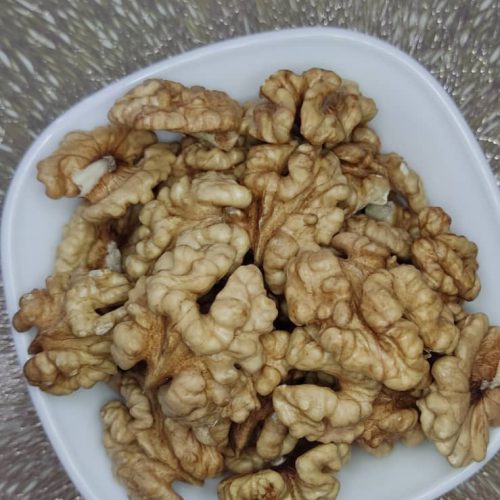 سوغات بندر – فروش انبوه انواع خشکبار در بوشهر