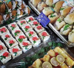 گروه تشریفات باسلیقه ها – طبخ ، آماده سازی و تزئین انواع غذا های ایرانی و خارجی و سالاد و دسر و میوه آرایی در مشهد