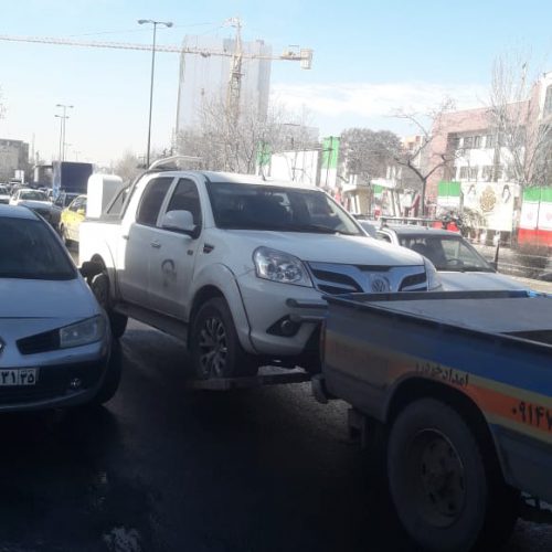 امداد خودرو و تعمیر در محل با کفی و چرخگیر در تبریز