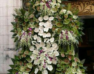 گل اسپرینگ – بهترین مرکز فروش تاج گل مراسم ختم و شادی در تهران ، کرج و حومه