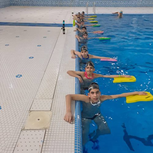 آکادمی شنای آس – بهترین مرکز آموزش شنا از مبتدی تا پیشرفته در تهران و قزوین