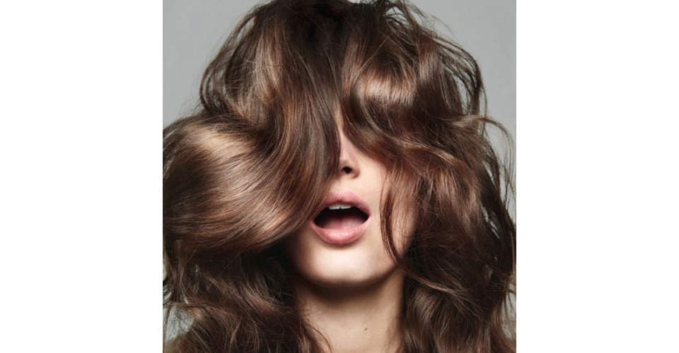 ابریشم سازی مو چیست و چه فواید و مزایایی دارد