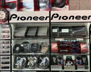 فروش ردیاب خودرو ، مانیتور فابریک و دزدگیر اورجینال با نصب حرفه‌ای در اصفهان